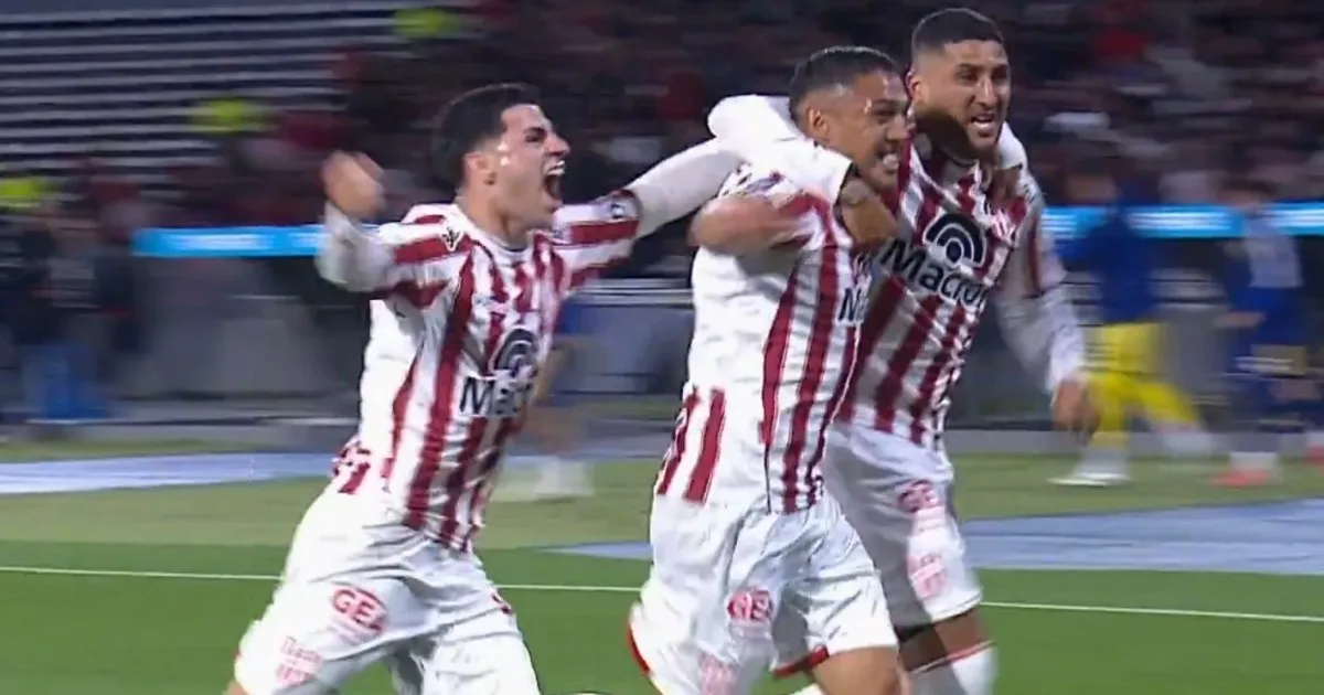 Las dos polémicas en el gol que Instituto le hizo a Boca