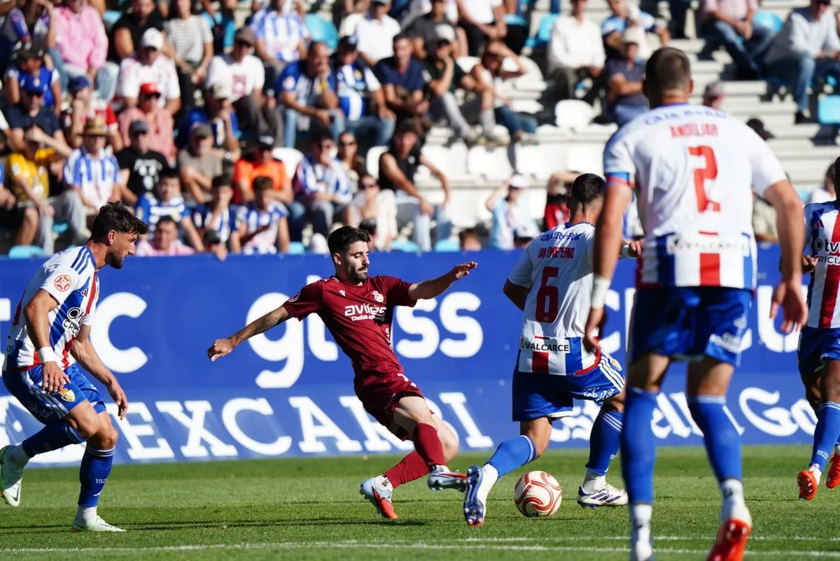 Primera RFEF hoy, en directo: resultados y partidos de la jornada 7, grupos 1 y 2, en vivo