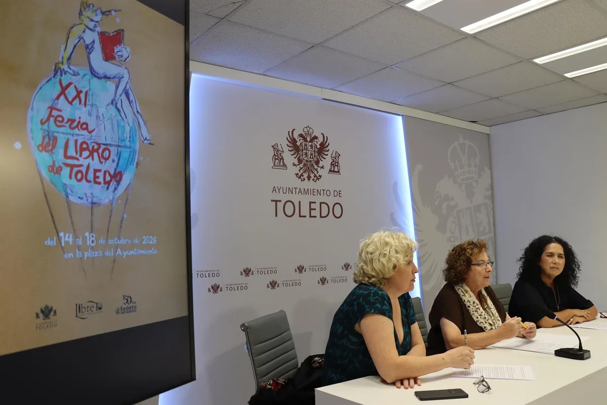 Jorge Volpi, Elma Correa o Javier Ruescas, en la Feria del Libro de Toledo que sale de Zocodover y se acerca a México