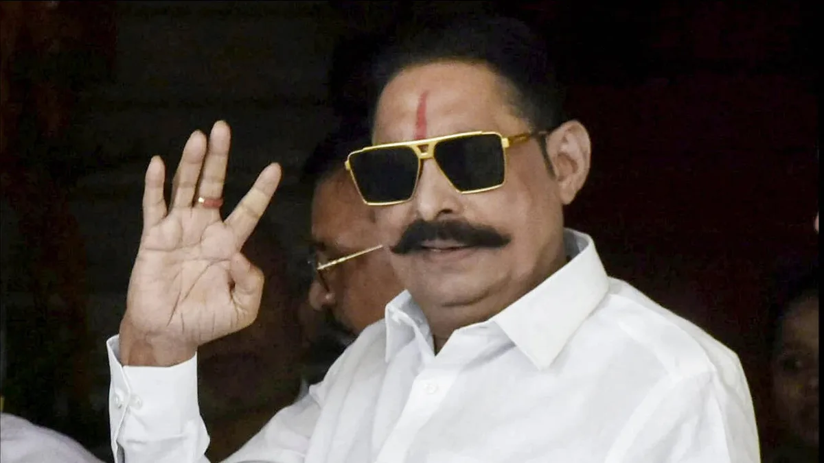 '9 murders' claim, then clarification: How 'Chhote Sarkar' put Nitish on the spot