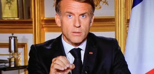 Frankreich: Emmanuel Macron verurteilt Gewalt bei Protesten