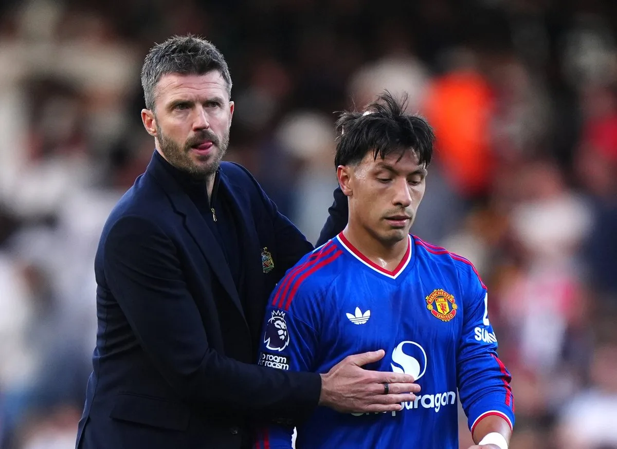 Lisandro Martinez apologises for Manchester United transfer rant after Michael Carrick talks
