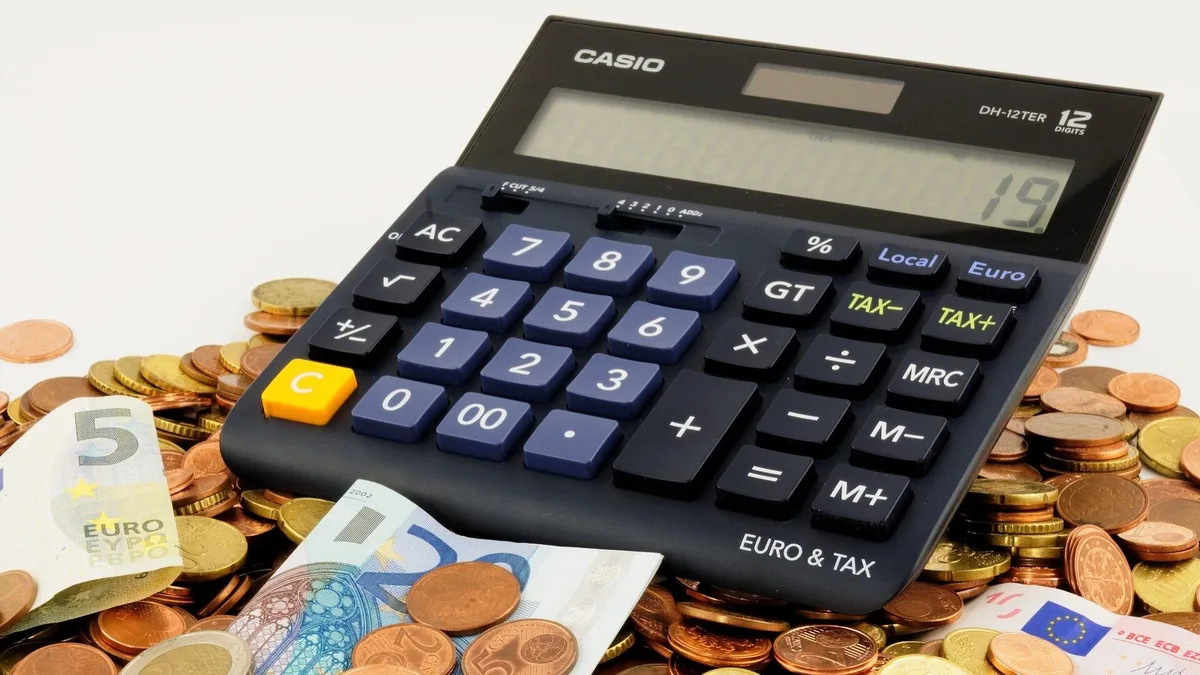 Dívidas superiores a 30 dias podem custar lugar a gestores públicos