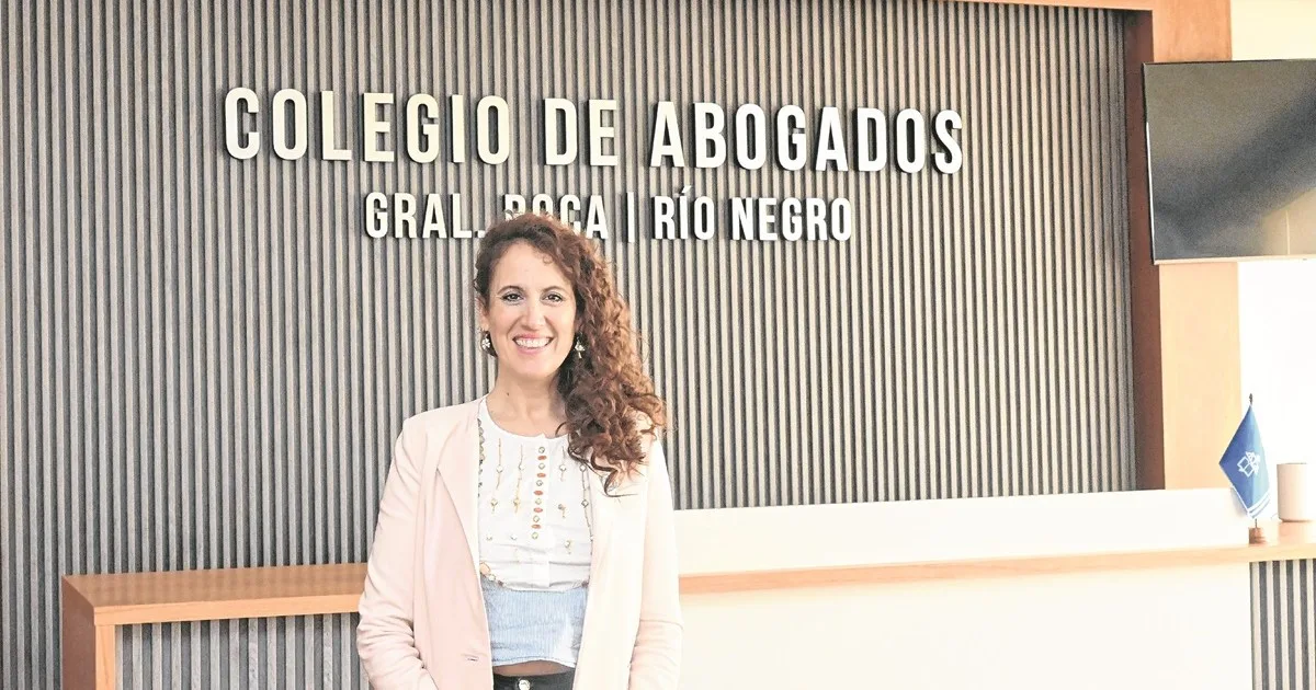 Frenan dos artículos de la reforma laboral que alcanzaban a los abogados