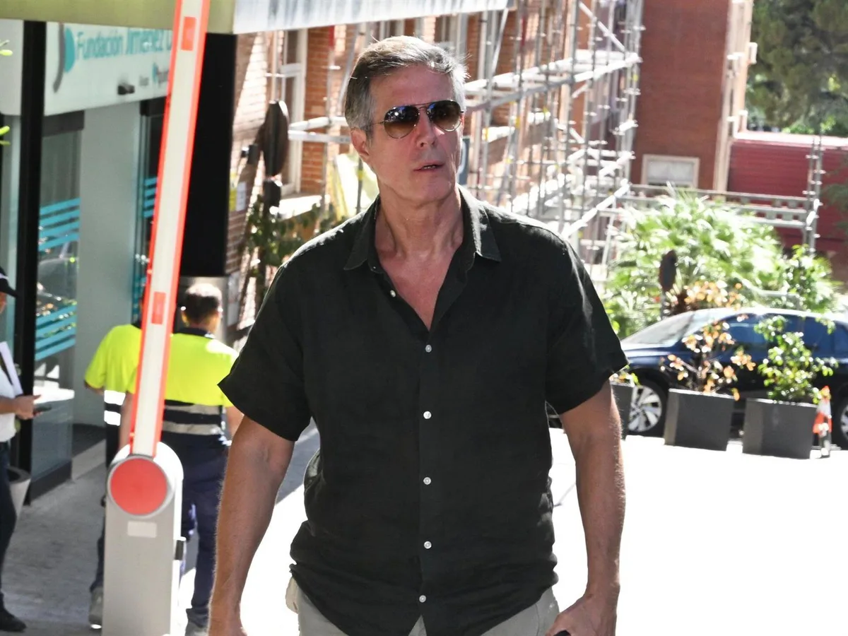 Carlo Costanzia padre se desmarca de Mar Flores tras dejar clara su opinión sobre Terelu Campos: "Claro que son familia"