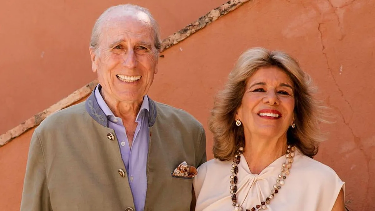 Muere el reconocido arquitecto Enrique Barroso de la Puerta en Sevilla, diez meses después de su mujer, Pilar Recasens