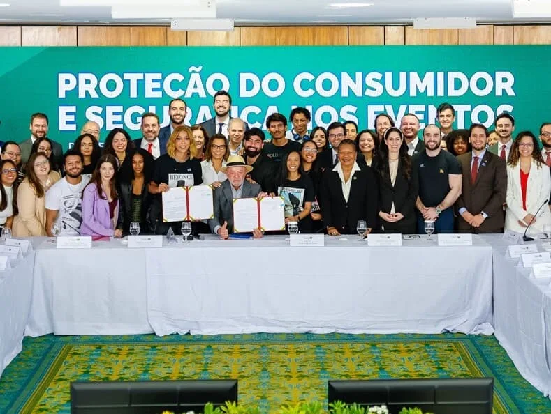 Planalto recebe fandoms de Taylor Swift, BTS e Harry Styles