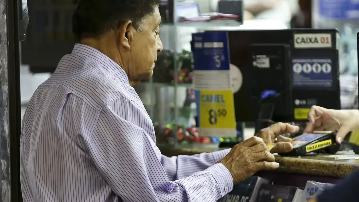 Aposentados podem ganhar Auxílio-Nutrição de R$ 1.192; saiba como
