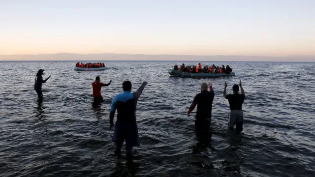 Doze migrantes morreram em dois naufrágios na Grécia