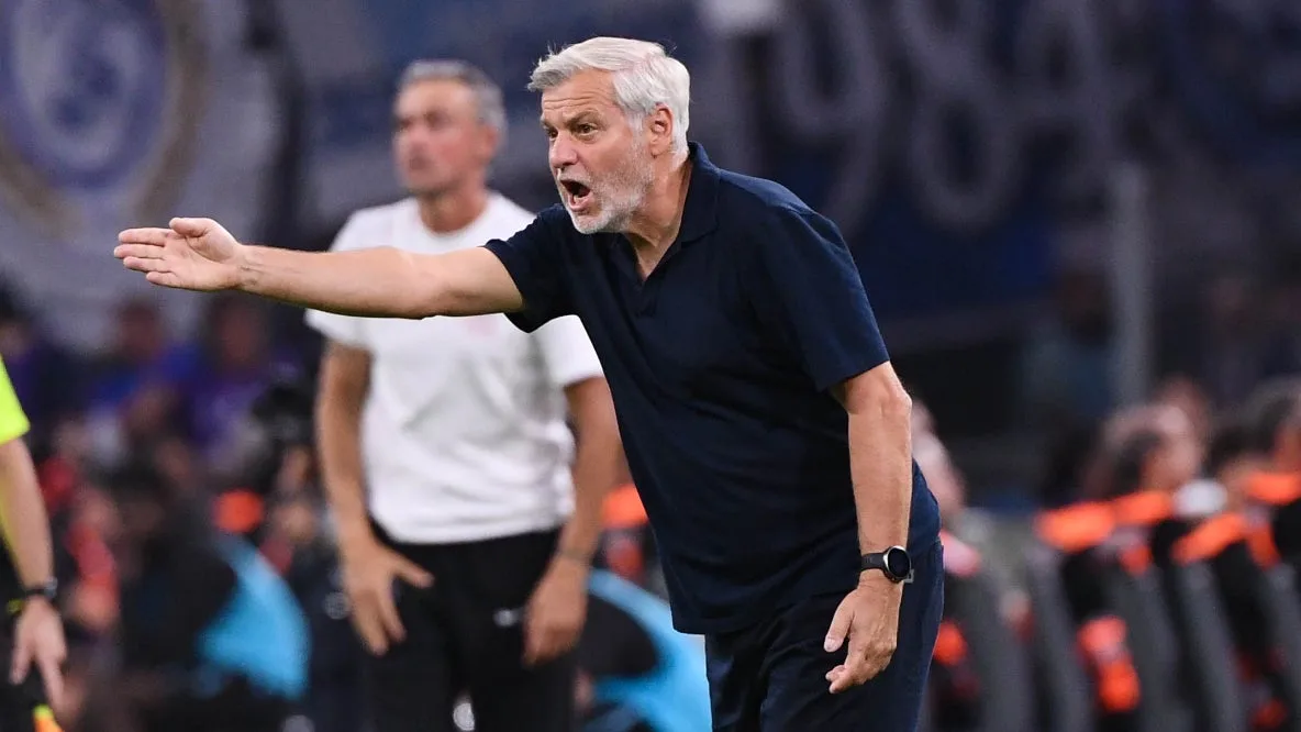 "Je ne suis pas usé, je ne pleurniche pas": la mise au point de Genesio sur son état d'esprit à l'OM