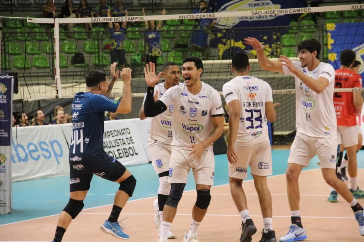São José vence Praia Grande em estreia no Paulista de Vôlei