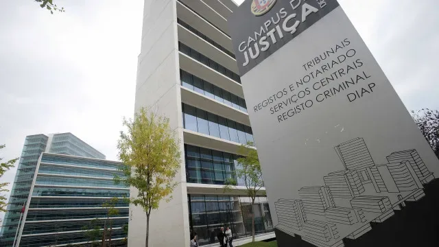 Caso de turista alvejada na Baixa é "processo envolto em muitas dúvidas"
