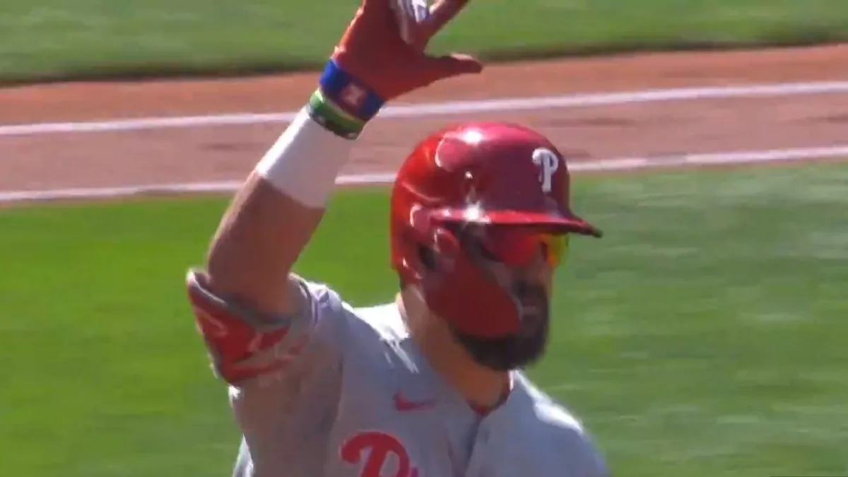 Phillies’ Schwarber notches 40th home run of season with three-run bomb