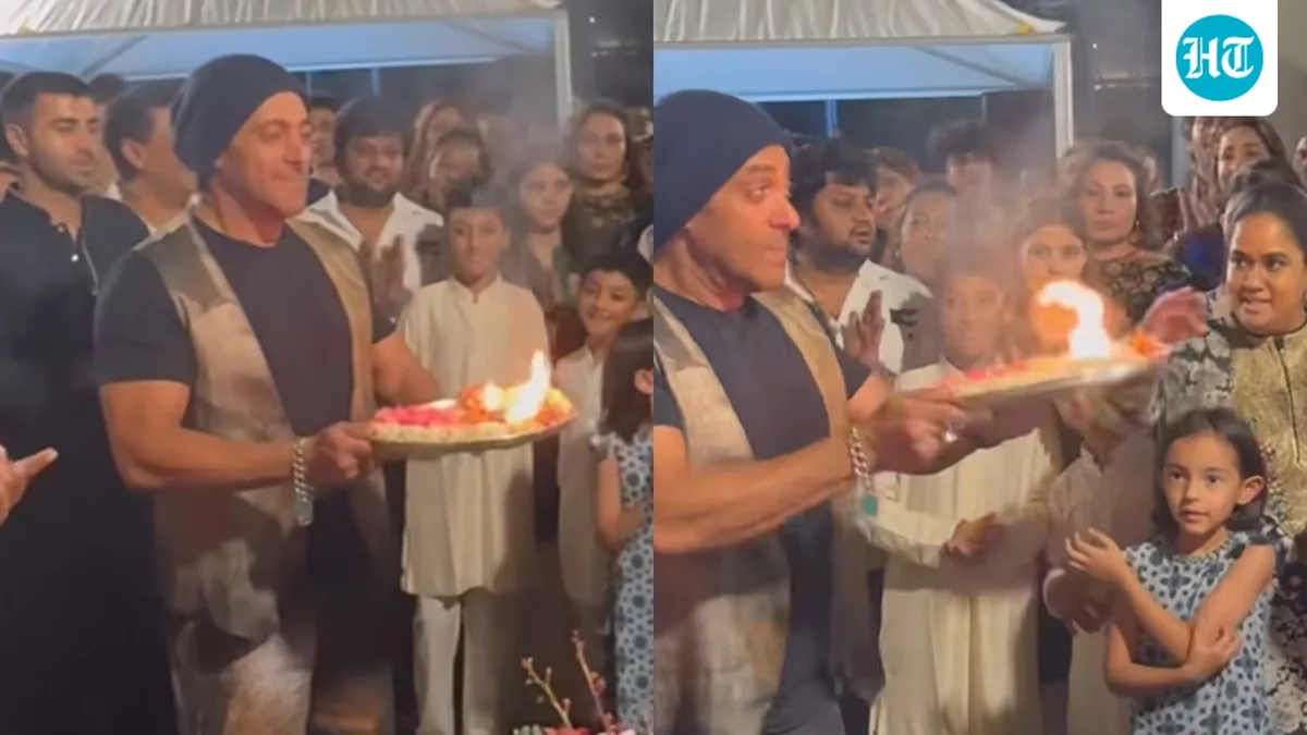 Salman Khan's sister Arpita Khan corrects his 'ulti aarti' at Ganpati Visarjan; their ‘cute’ bond wins hearts. Watch