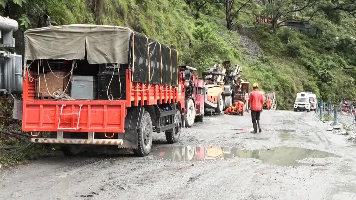 Chamoli tunnel accident: Another worker's body found, death toll reaches nine