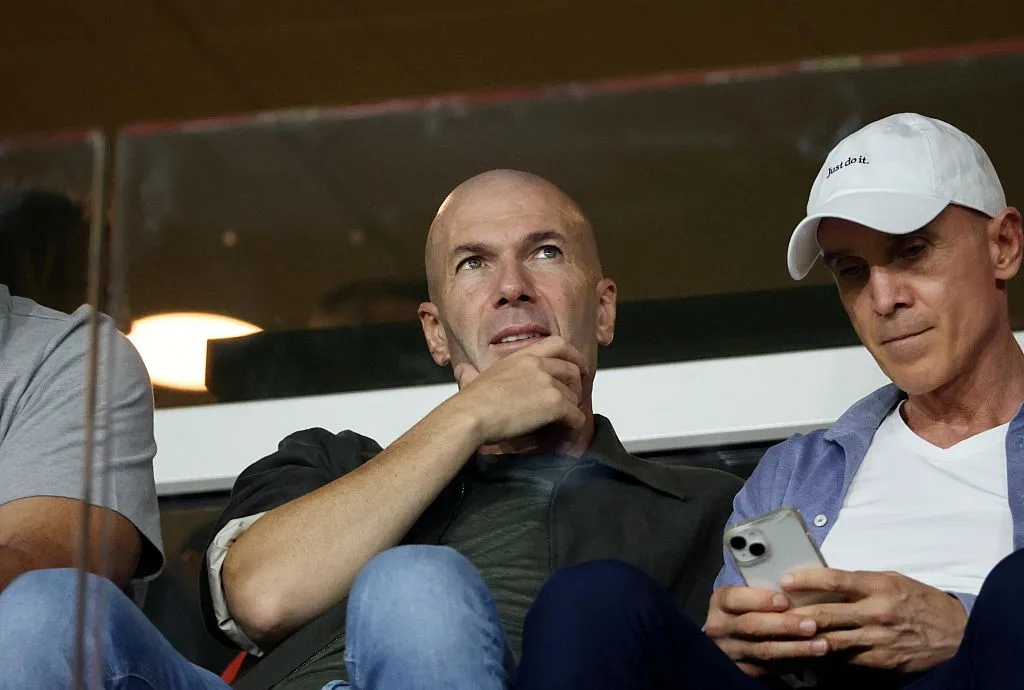 Zidane divulga primeira convocação da seleção francesa com novos nomes