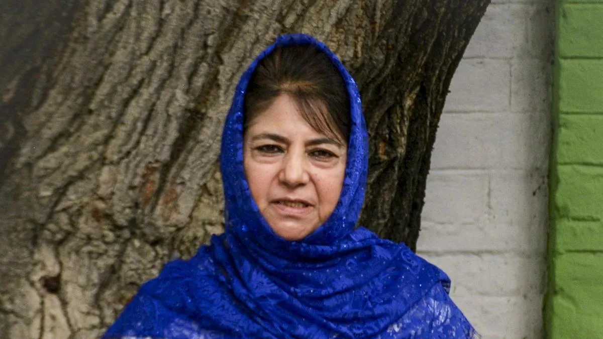 IPS Bushra Bano’s simple words rattle a party so powerful: Mehbooba Mufti