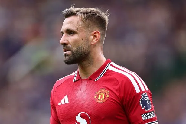 Luke Shaw points the blame for Man Utd issue as Rio Ferdinand singles out his teammate