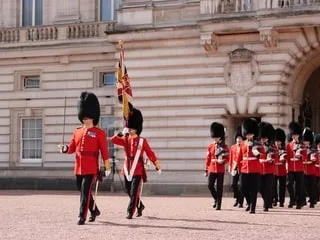 À Londres, bientôt des toques éthiques pour la garde royale
