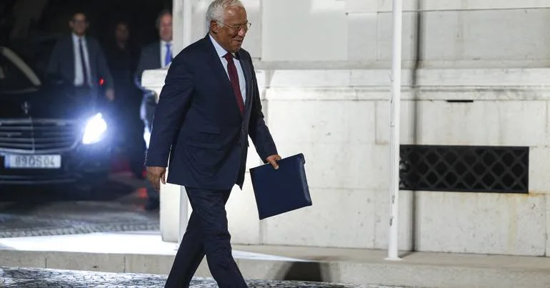 PS e PSD: Sánchez não coloca apoio a Costa em risco