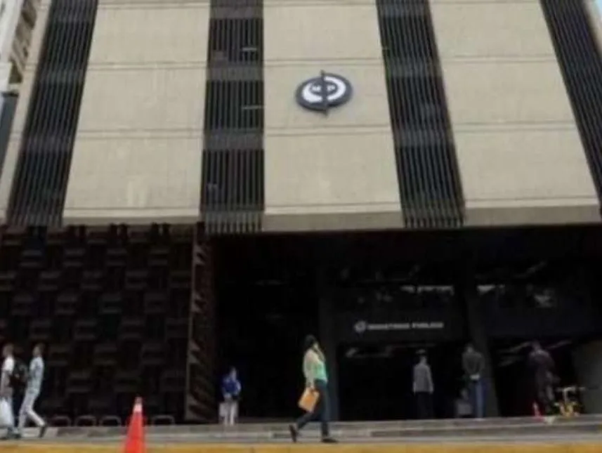 Convocan audiencia para debatir si ordenan juicio contra agresor de una estudiante