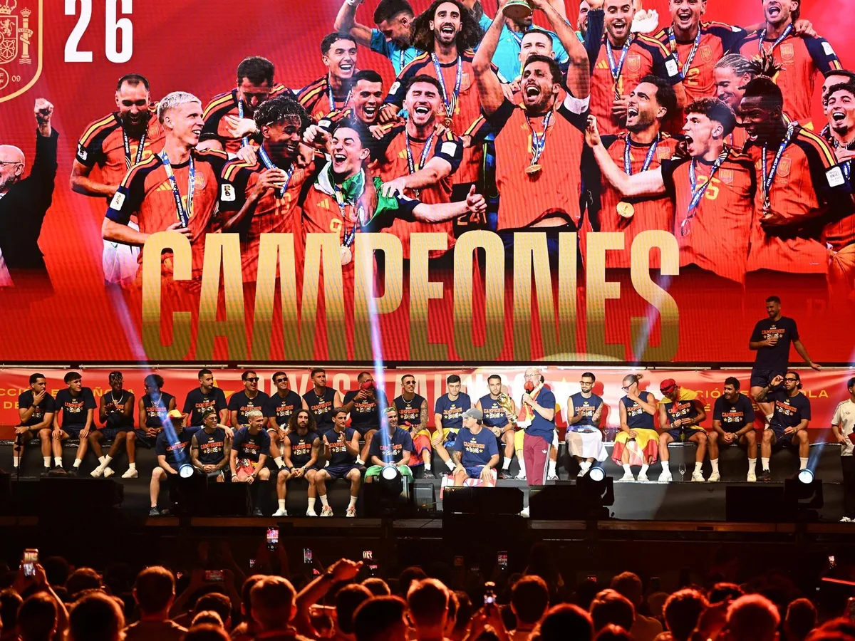 El Atlético de Madrid homenajeará a la selección española campeona del mundo antes de enfrentarse al Málaga