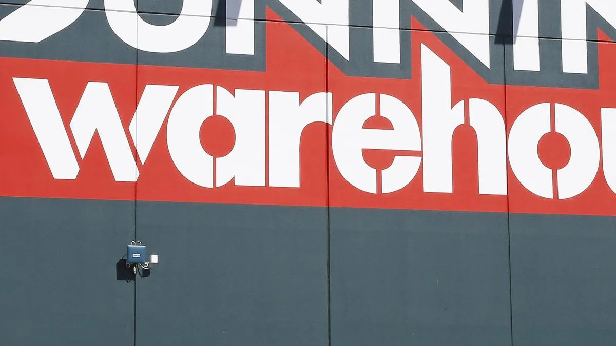 Bunnings and Kmart sales grow as shoppers hunt for lower prices