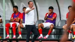 Petit: «Num bom momento, Gonçalo Paciência pode ser dos melhores avançados da Liga»