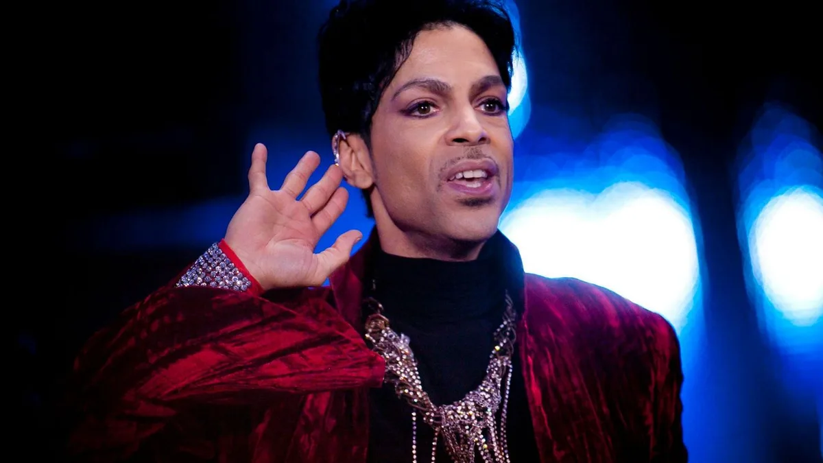Unveröffentlichte Tracks: Neue, alte Prince-Songs: Archiv-Perlen auf „Timeless“