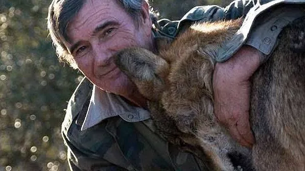 Morreu Marcos Rodríguez, o “menino lobo da Sierra Morena” que viveu 12 anos isolado nas montanhas