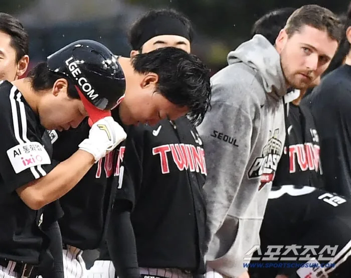 '충격의 4연속 헛스윙 삼진' 숨기지 못한 이재원의 눈물, 과연 무슨 의미였을까