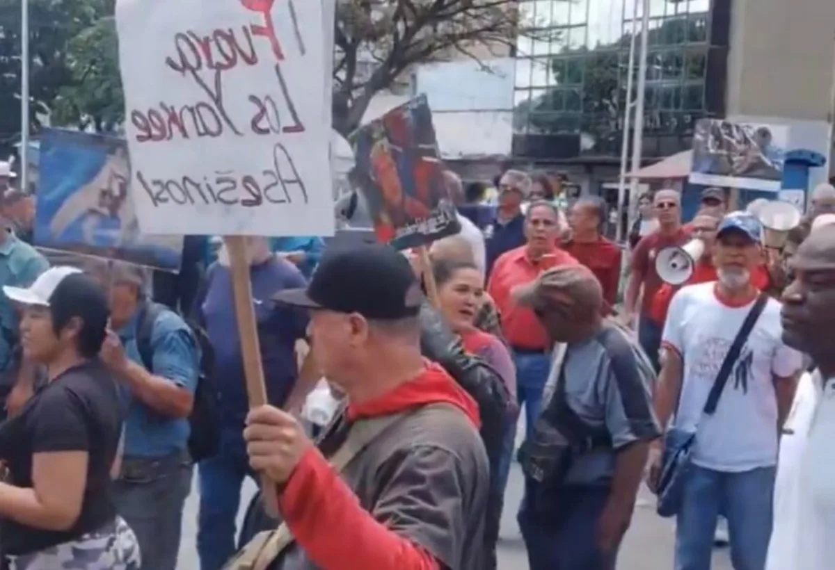 Chavistas se rebelaron contra Delcy Rodríguez y sus acuerdos petroleros con EEUU (VIDEO)