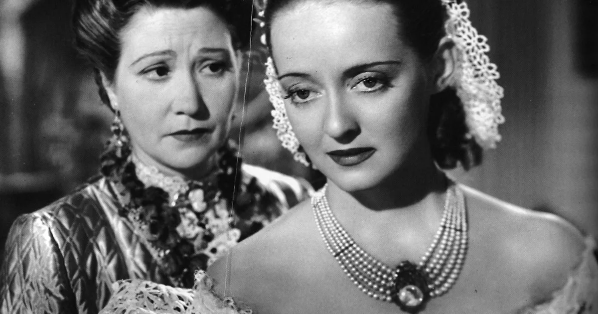 Bette Davis, actriz legendaria de Hollywood: "El amor no es suficiente, debe ser el fundamento, la piedra angular, pero no la estructura completa"