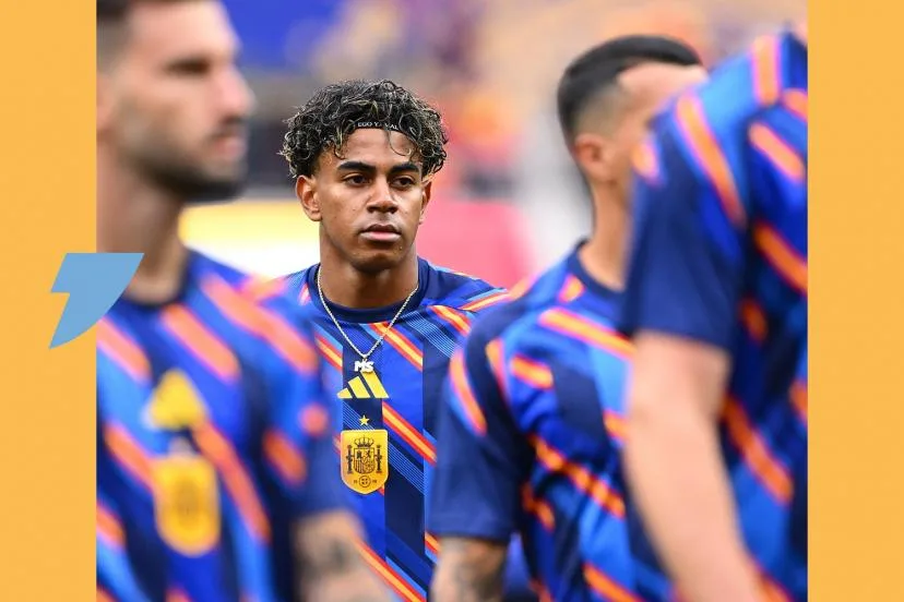 Les bijoux vont-ils faire leur retour sur les terrains de foot ?