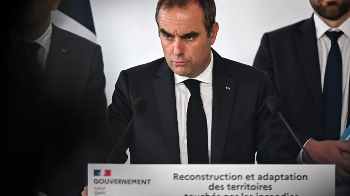 Permis de construire, assurances, aide aux entreprises... Ce qu'il faut retenir des annonces de Sébastien Lecornu pour la reconstruction après les incendies dans le Sud-Ouest