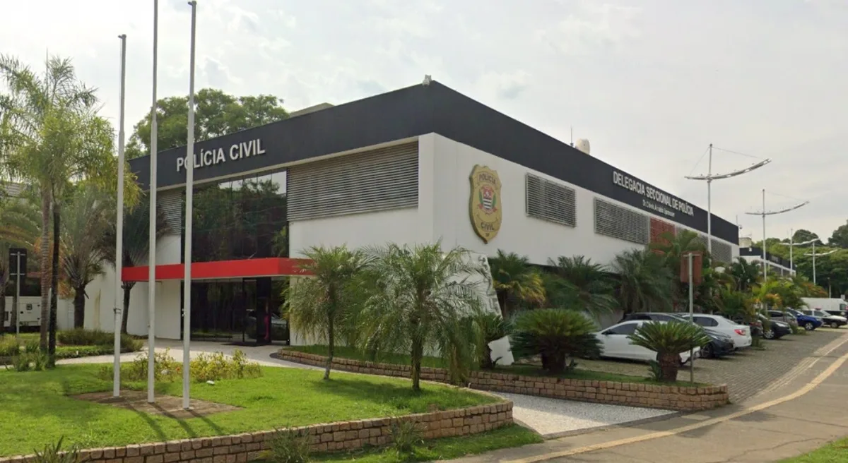 Homem é esfaqueado e socorrido após entrar em farmácia no Centro de Jundiaí