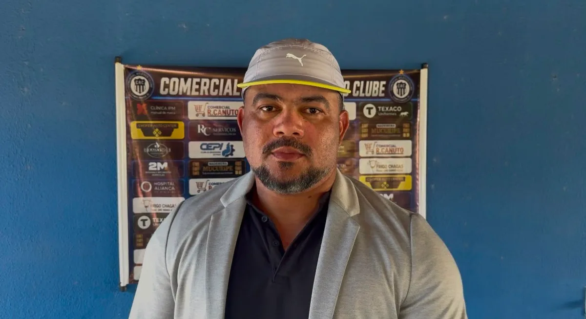 Comercial-PI segue em busca de reforços, e diretor destaca necessidade de zagueiros