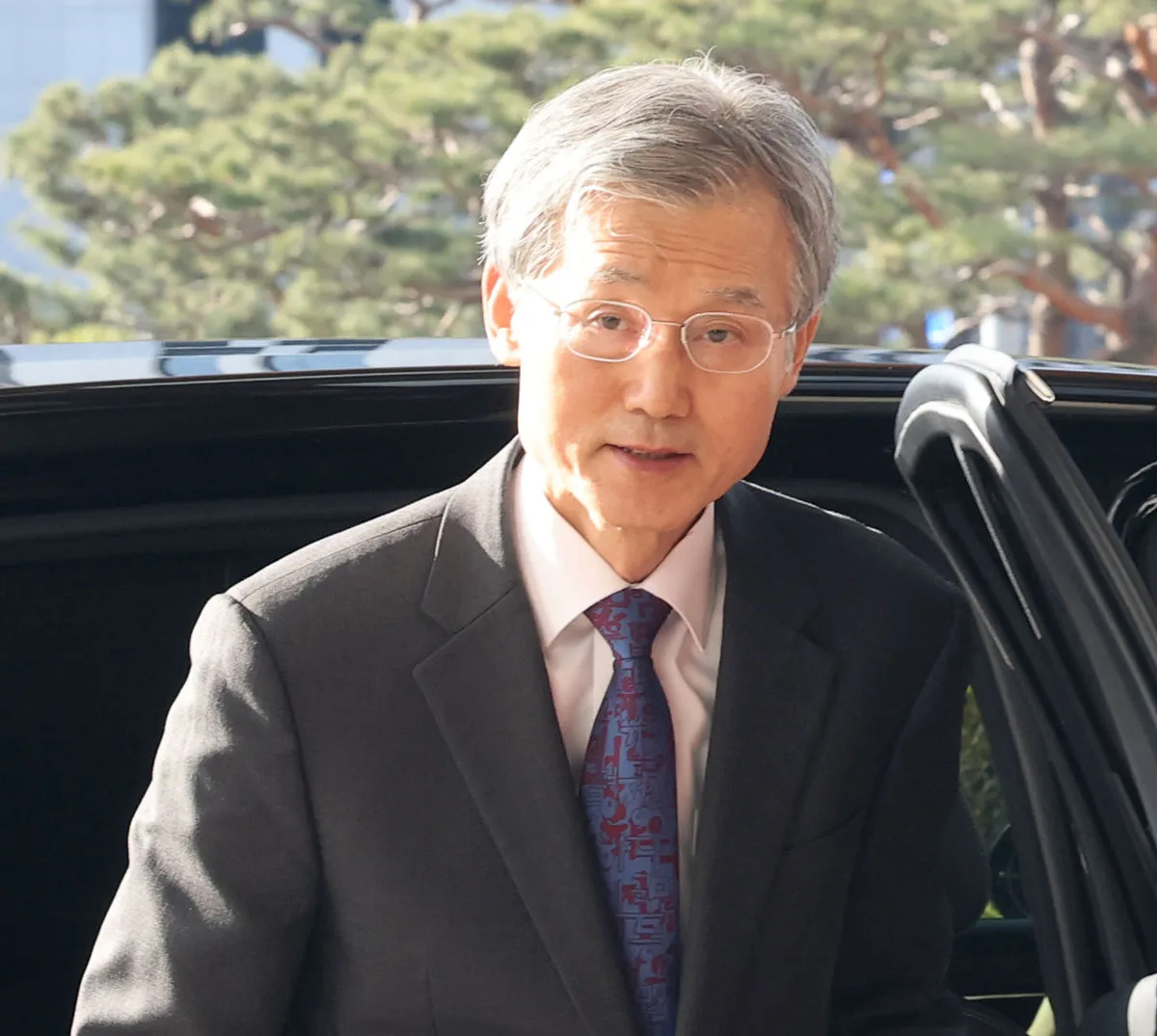 조희대, 7개월 끌다 관례 깨고 대법관 서면 제청… 인준 불투명