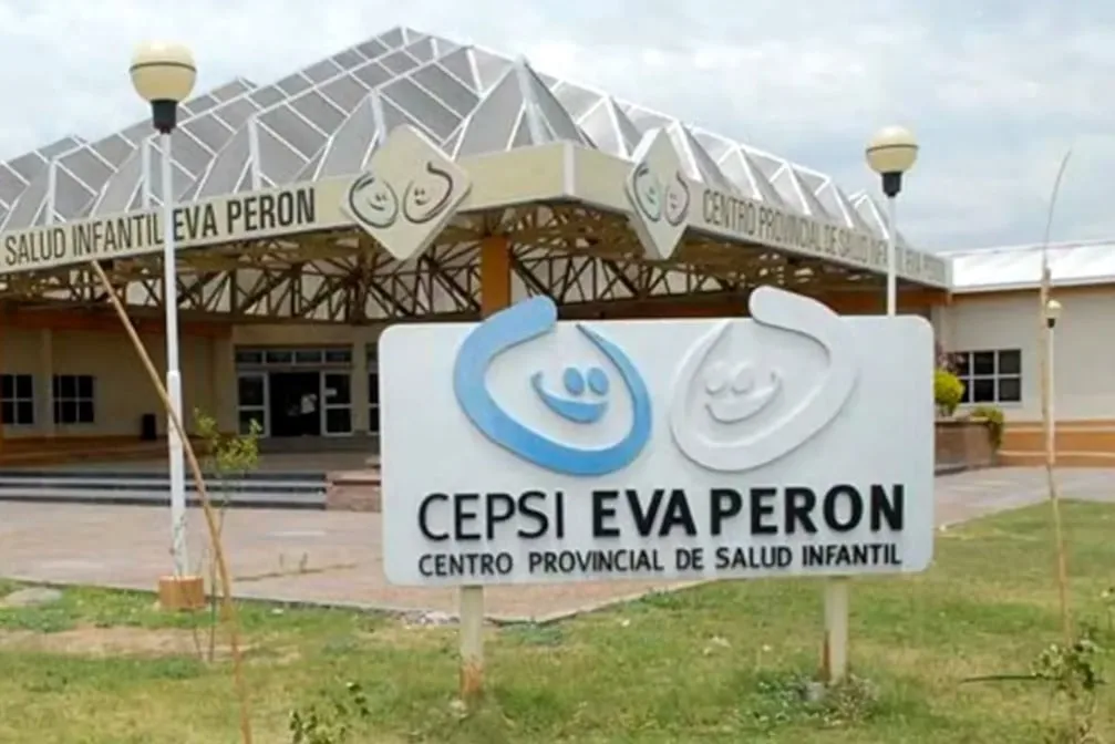 Un bebé de un año y medio se atragantó con restos de carne durante una cena en Santiago del Estero y murió