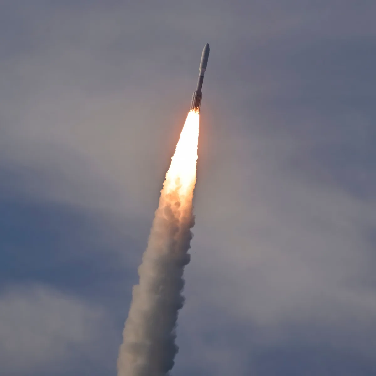 Trump Announces a New Policy for a ‘Golden Age of Space Transportation’