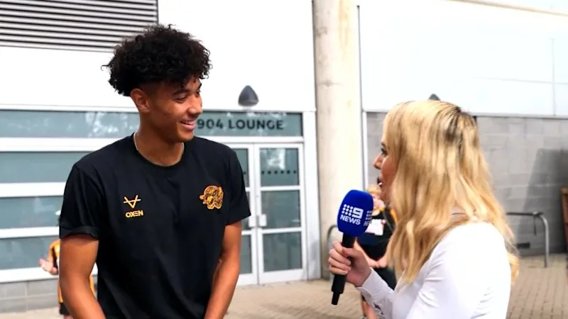 Herrington makes debut in Hull City win