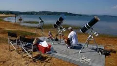 Eclipse solar total: as imagens do fenômeno que acontece nesta quarta-feira na Europa