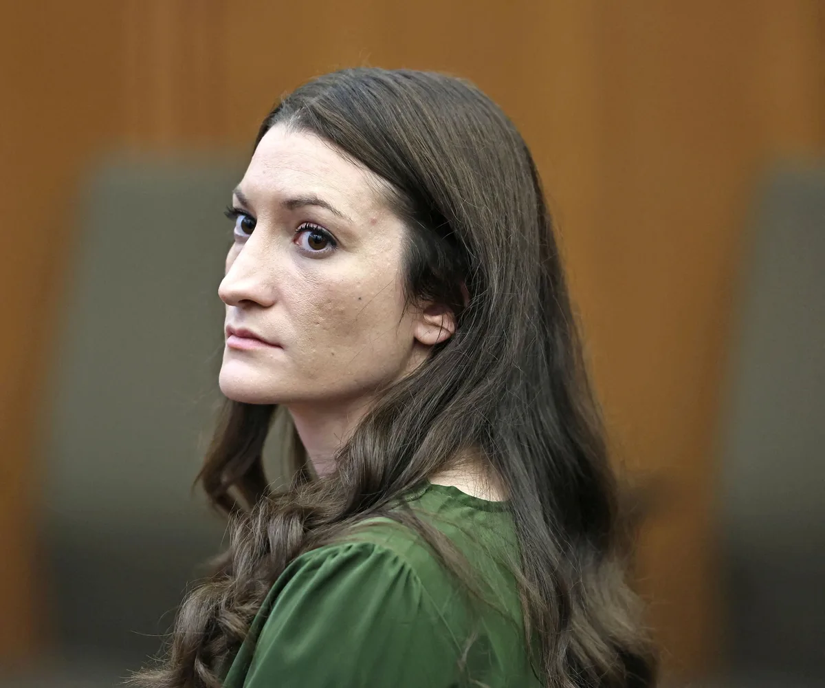 Jury in Lindsay Clancy murder trial unable to reach unanimous verdict, deliberations continue