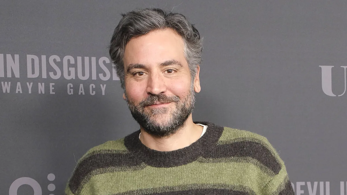 Neues von den Promis: Josh Radnor: „How I Met Your Mother“-Freundschaften sind verblasst