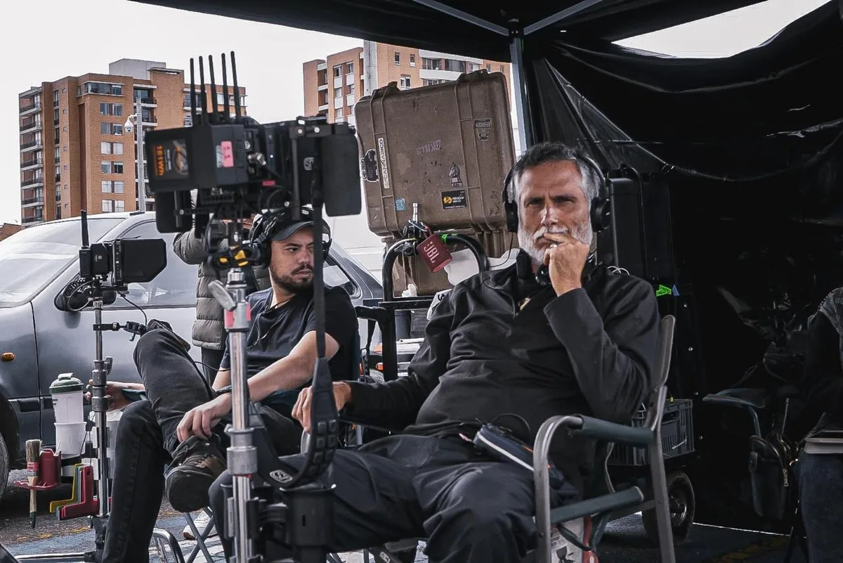 Marlon Moreno dirige, escribe y actúa en ‘Manada’, la nueva serie de acción rodada entre Colombia y España