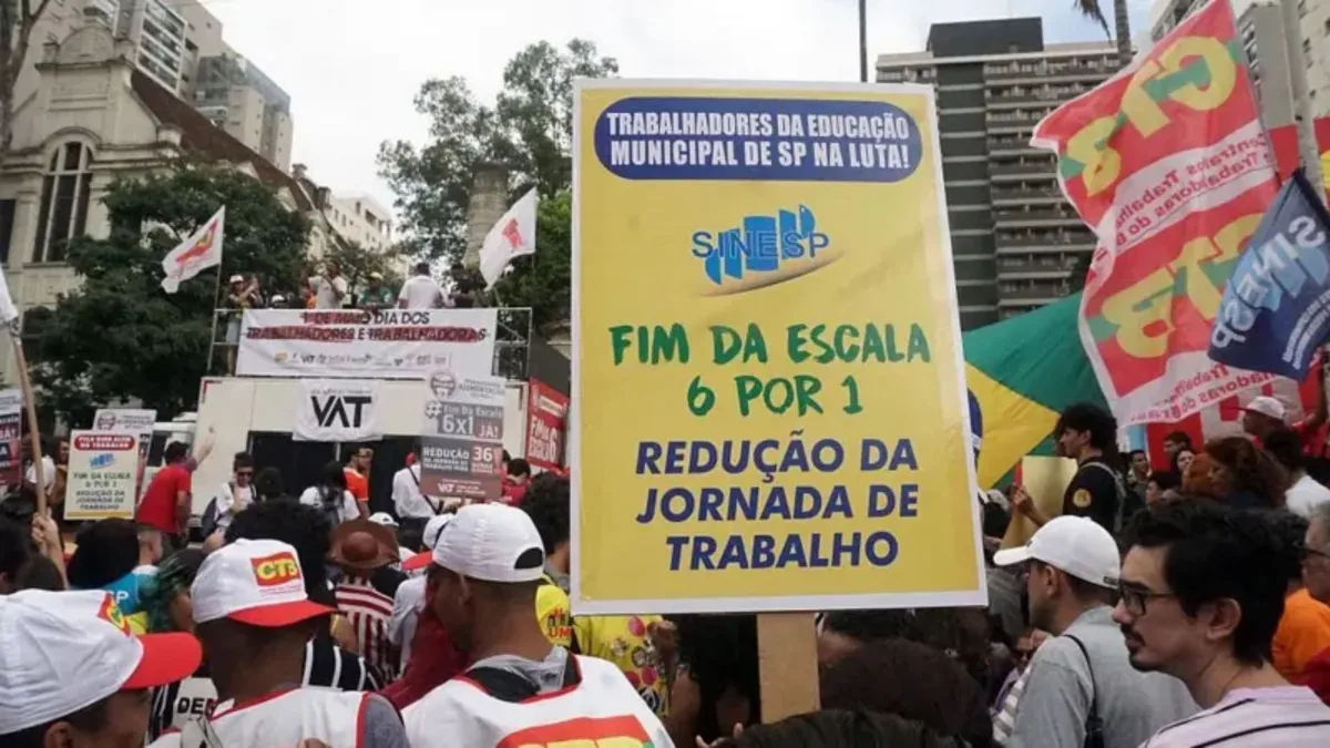 Fim da escala 6x1 é 'vitória' e dá 'impulso eleitoral' para Lula, destaca imprensa internacional