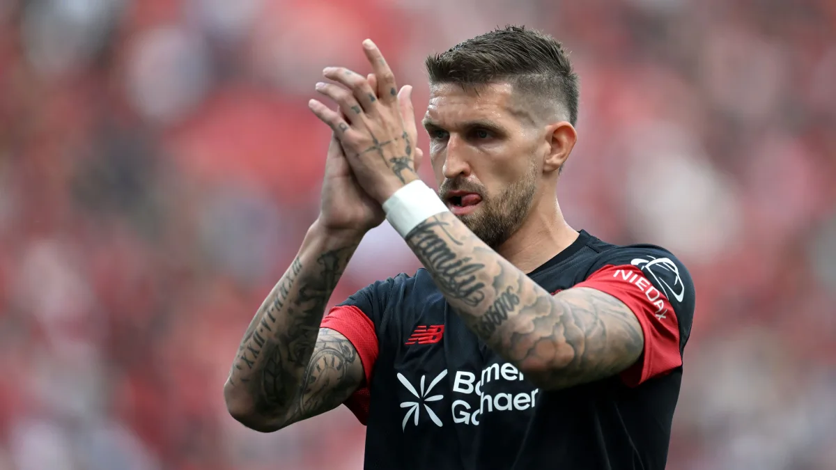 Fußball-Transferticker: „Gehe davon aus, dass er bleibt“: Nationalspieler hat wohl doch Zukunft bei Bayer