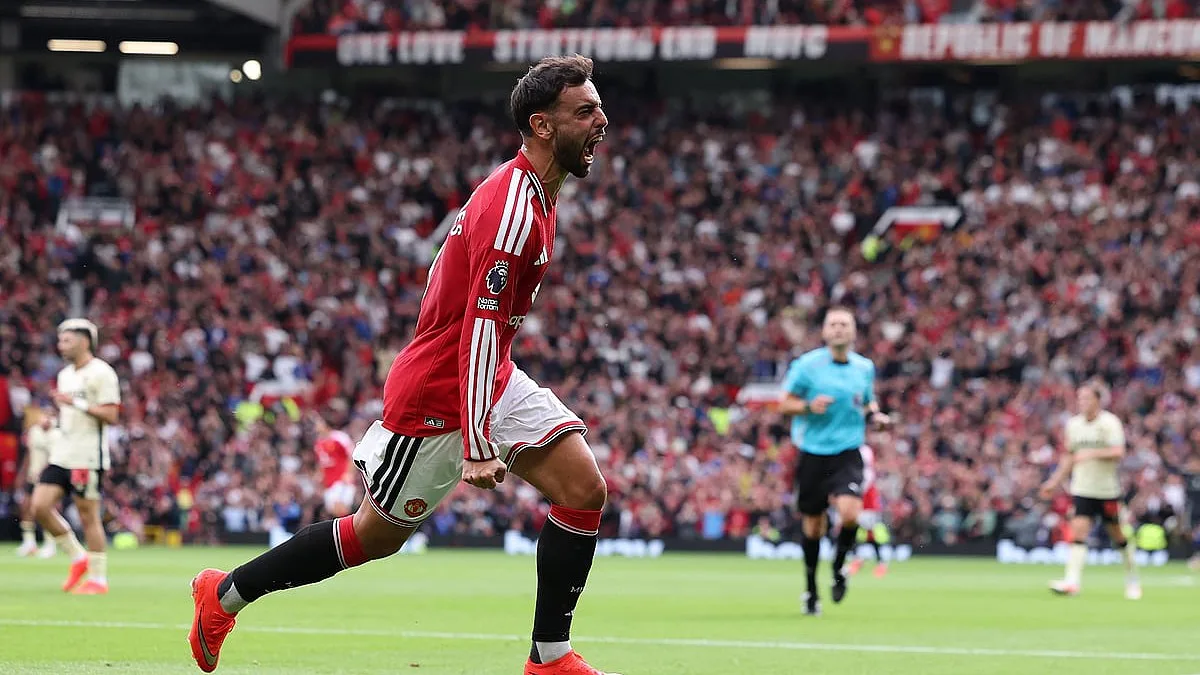 Capitães portugueses escrevem novo pedaço de história na batalha entre os colossos de Manchester