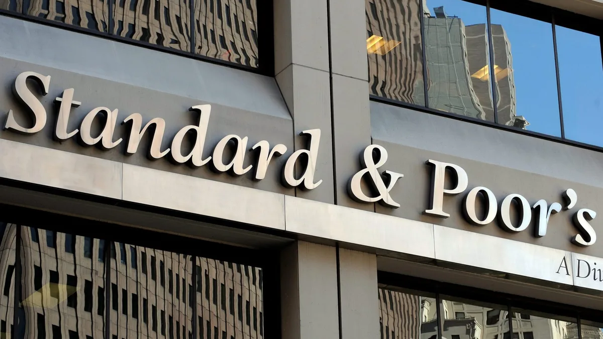 Standard & Poor’s mantém rating e perspetiva “positiva” da dívida pública portuguesa