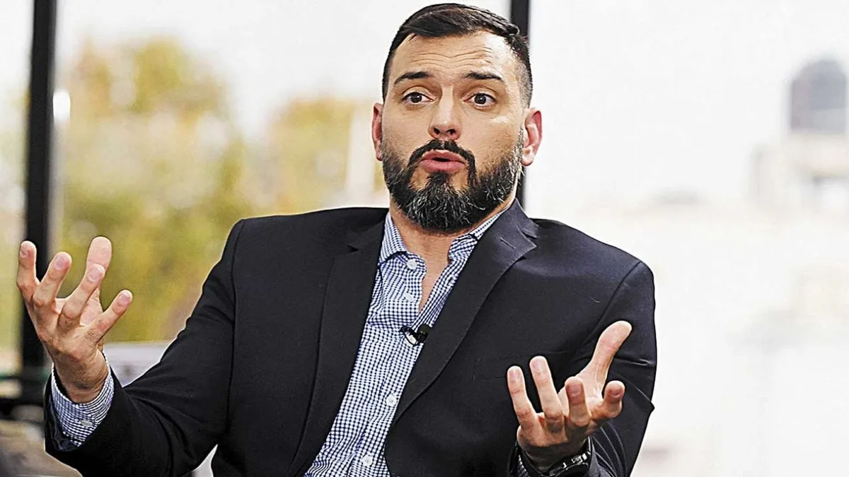 Álvarez Agis alertó por el “crédito zombie” y pidió regular a las fintech: “Si cobrás 500% de tasa, no es inclusión financiera”
